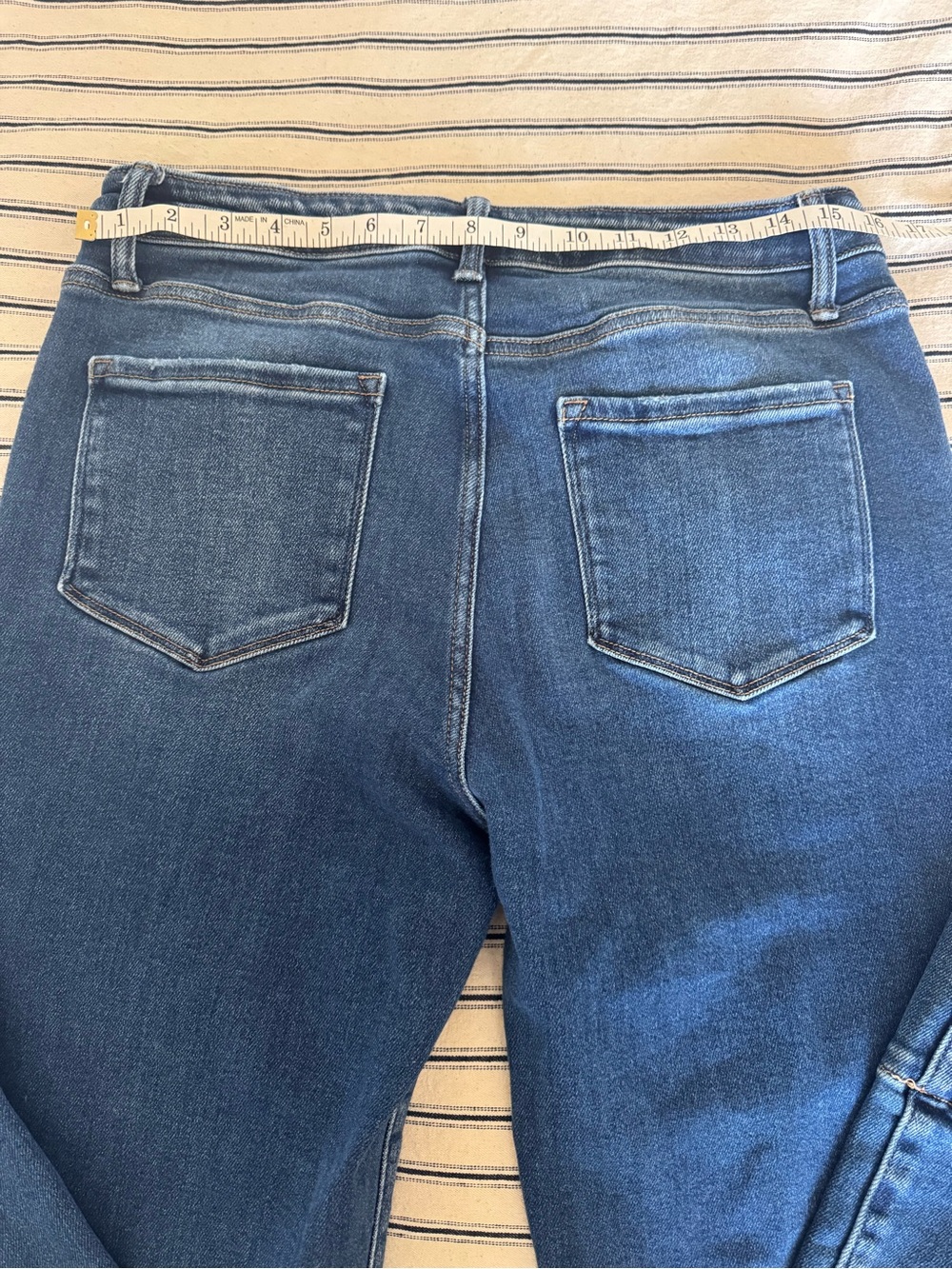 VERVET Snowdrop High Rise Trouser Hem Bootcut Jeans T6641 Size 31 - Picture 6 of 6